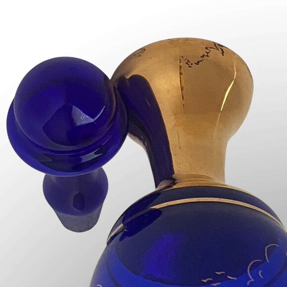 Vintage Cobalt Blue Gold Venetian Glass Decanter 10" Gondola Courting Scene 17oz - Picture 6 of 10